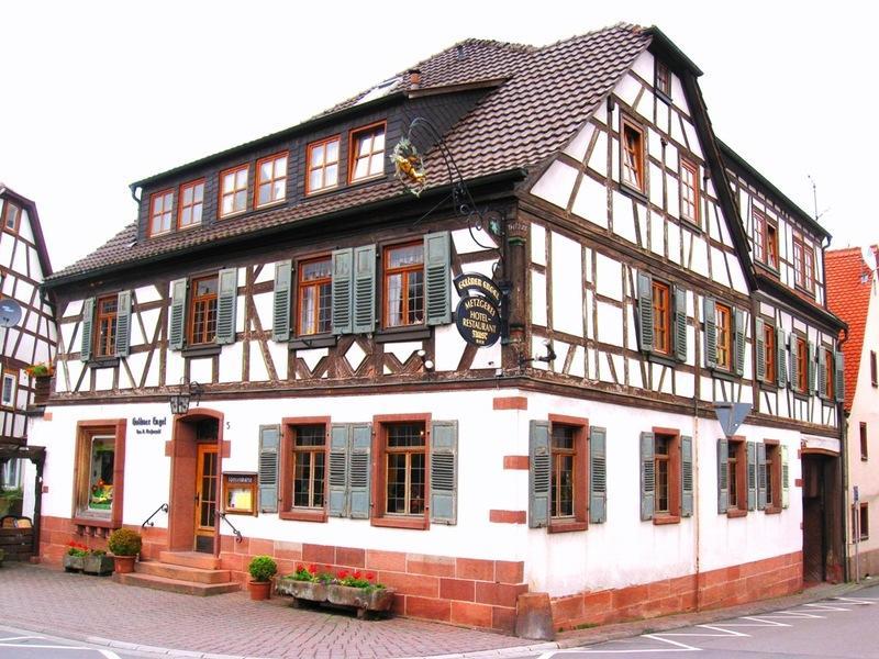 Goldner Engel, Restaurant - Hotel - Metzgerei Laudenbach  Bagian luar foto