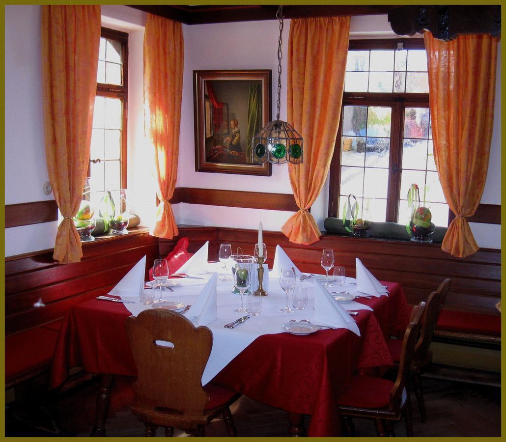 Goldner Engel, Restaurant - Hotel - Metzgerei Laudenbach  Bagian luar foto